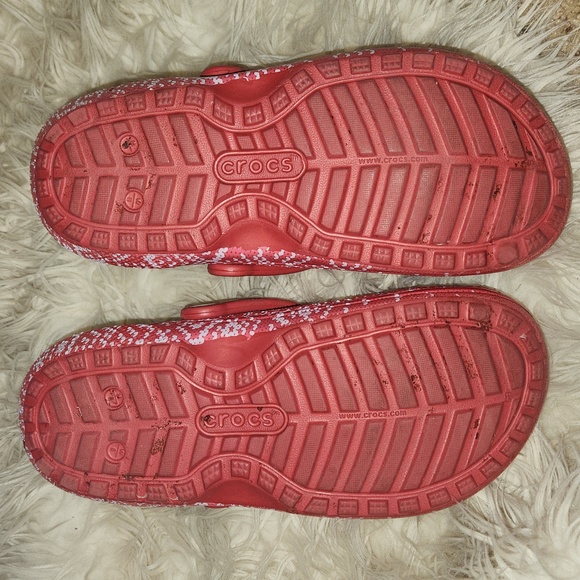 CHRISTMAS CROCS 🎄 8W/6M - Picture 3 of 3
